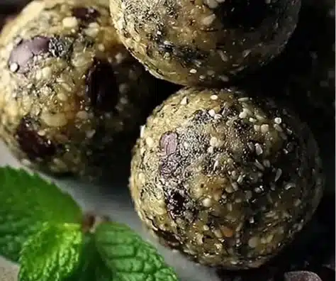 No-Bake Mint Chocolate Chip Protein Balls